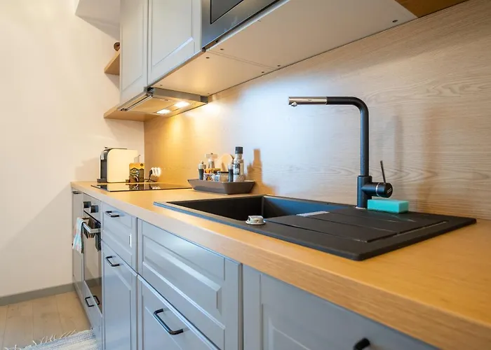 Dream - Brand New With Balcony & Free Parking *