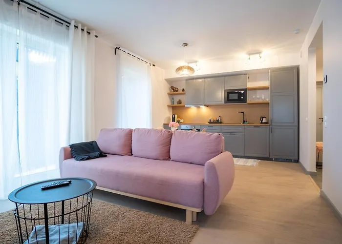 Apartament Dream - Brand New With Balcony & Free Parking *
